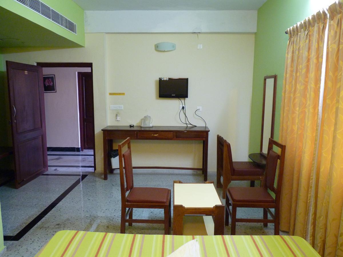 Hotel D'Europe Puducherry Zewnętrze zdjęcie